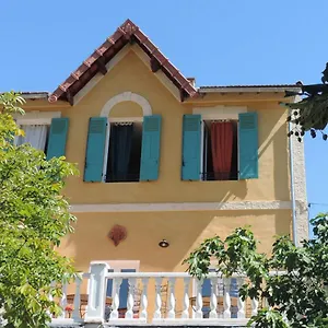 1001-ocres.fr-provencehotel.com/
