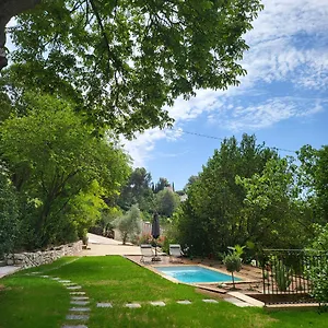 villa-helene.aixenprovencehotels.org/
